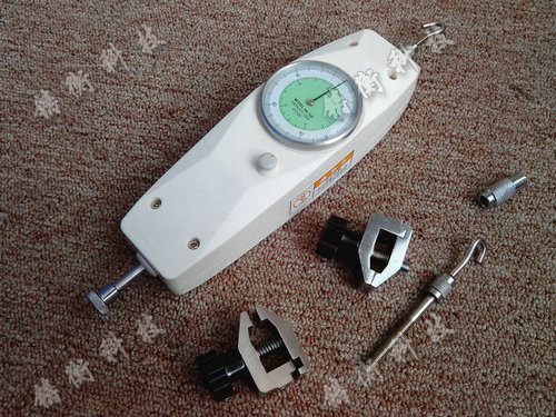 小量程的機械式測力計