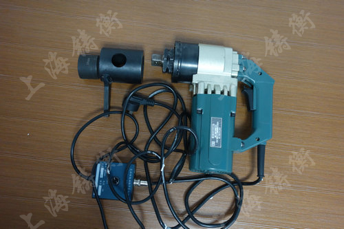 800-2500N.m電動(dòng)扭矩扳手