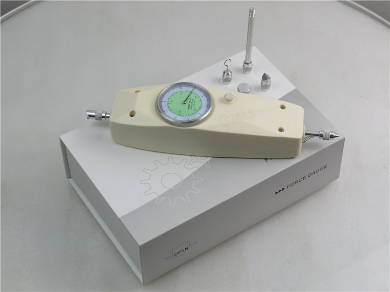 指針式測(cè)力計(jì)