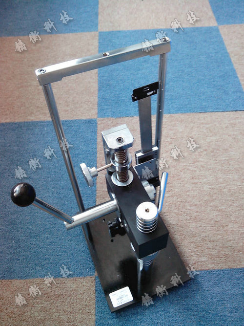 手壓式拉壓測試臺圖片